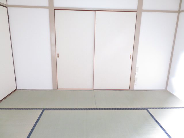 菊地ビル   ベッドルーム