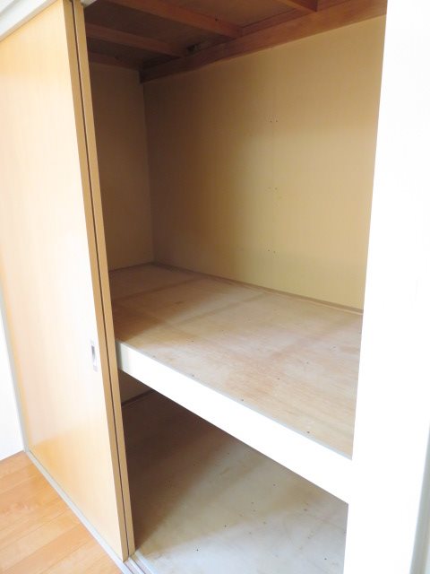 ソレイユ小岩 収納
