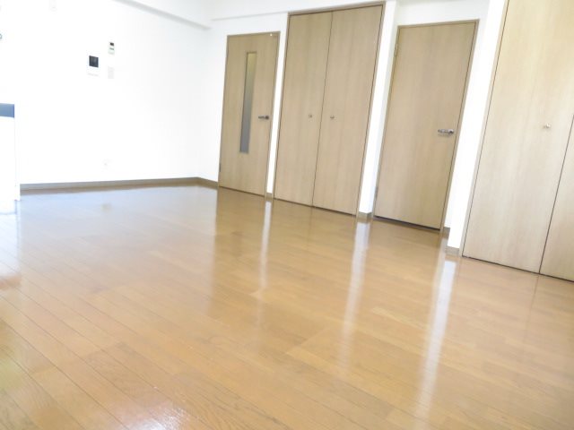 オリンピア 洋室